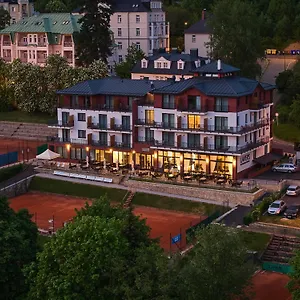 Wellness Queens Hotel