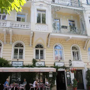 Edward Apartmán